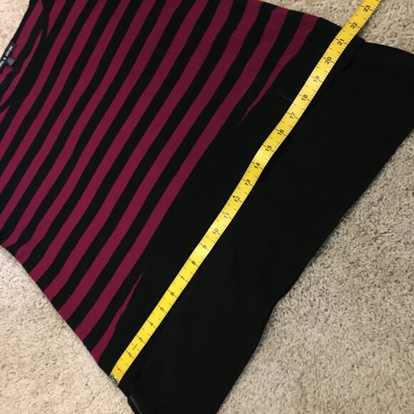 Cable & Gauge Bilayer Knit Malbec and Black Striped Top - Picture 14 of 16